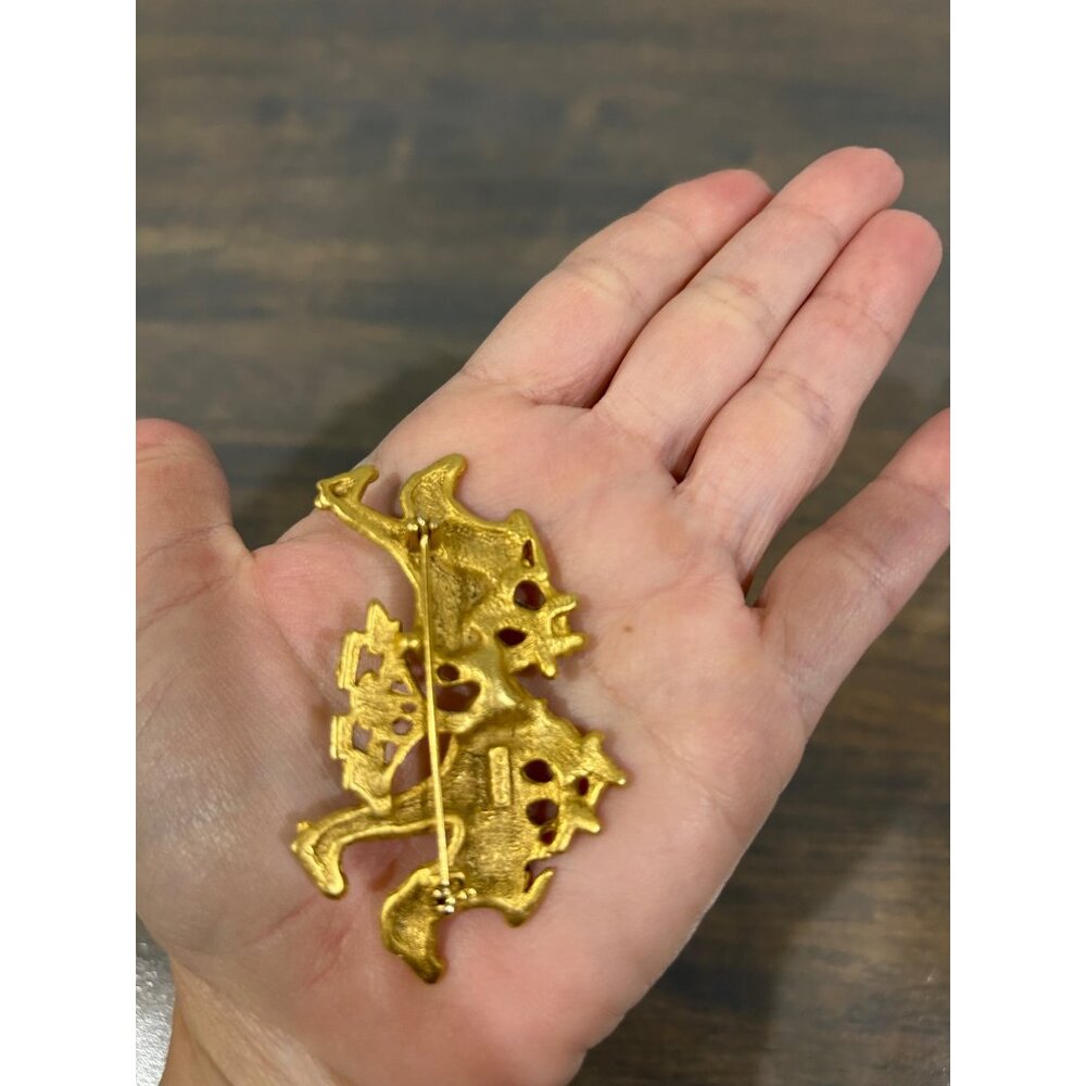 Vintage Ajc Gold Tone Giraffe And Zebra Brooch Pi… - image 4